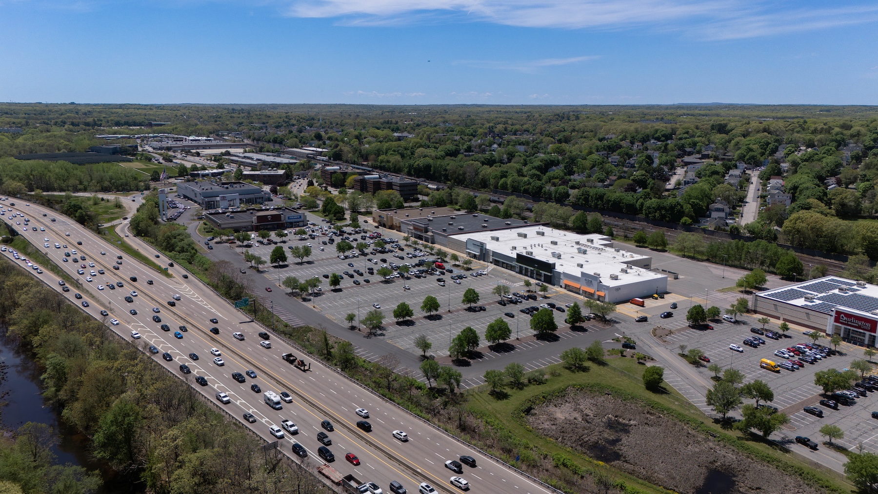 Braintree Marketplace aerial view of shopping plaza